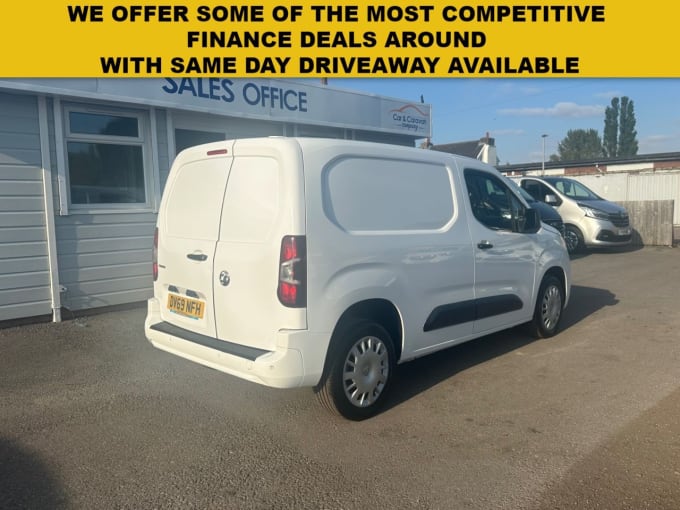 2024 Vauxhall Combo