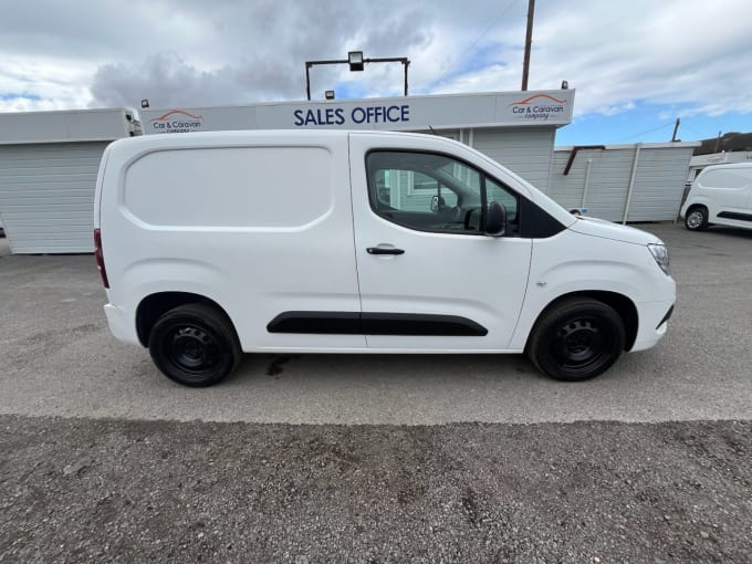 2024 Vauxhall Combo