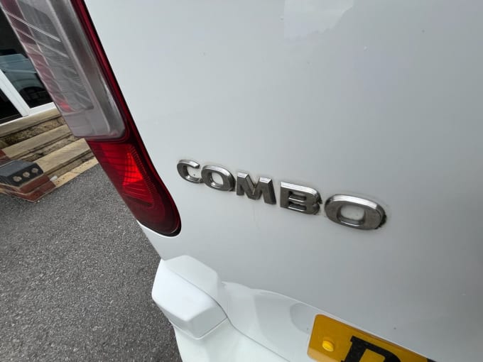 2024 Vauxhall Combo