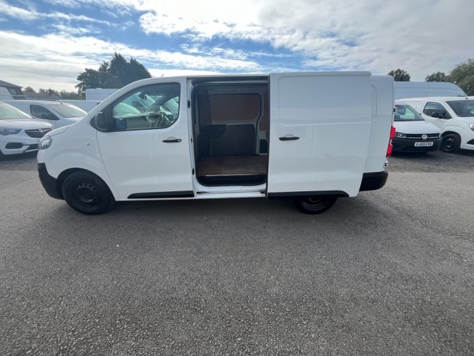 2024 Vauxhall Vivaro