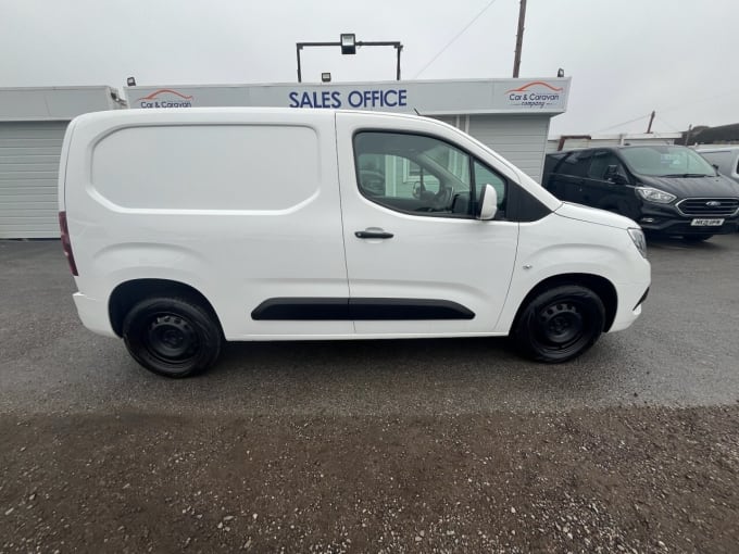 2024 Vauxhall Combo