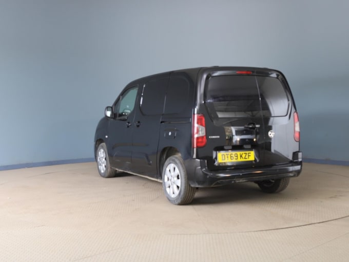 2024 Vauxhall Combo