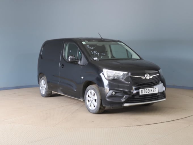 2024 Vauxhall Combo