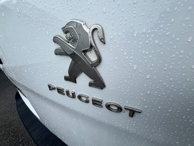 2024 Peugeot Expert