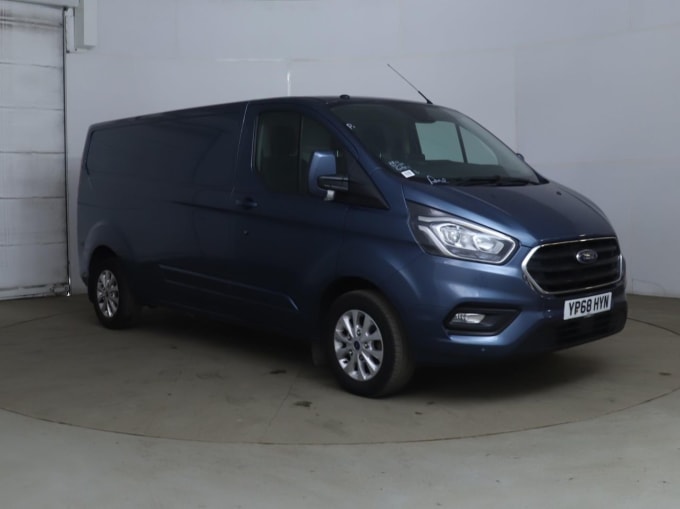 2024 Ford Transit Custom