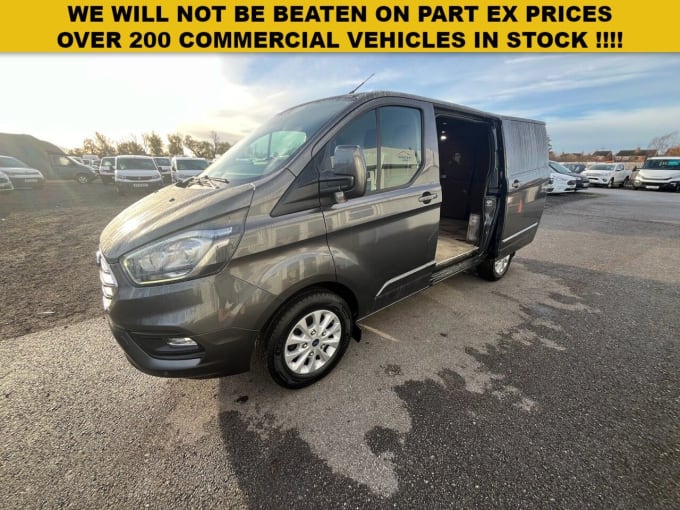 2025 Ford Transit Custom