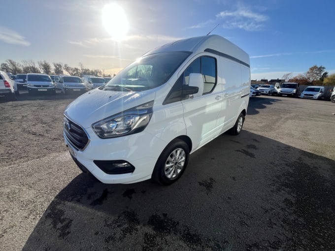 2025 Ford Transit Custom