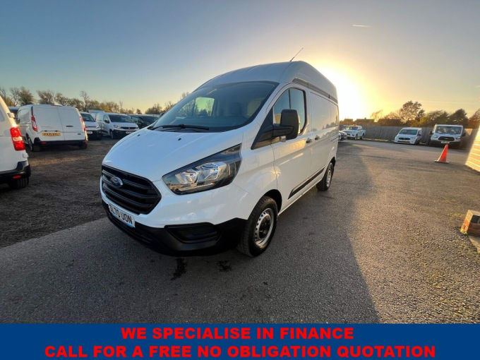 2025 Ford Transit Custom