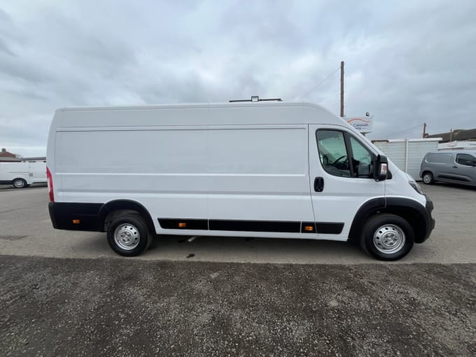 2025 Peugeot Boxer