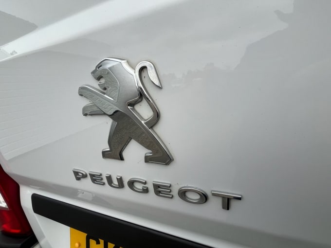 2025 Peugeot Boxer