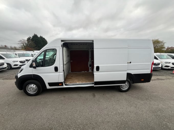 2025 Peugeot Boxer