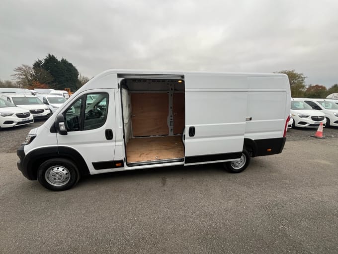 2025 Peugeot Boxer