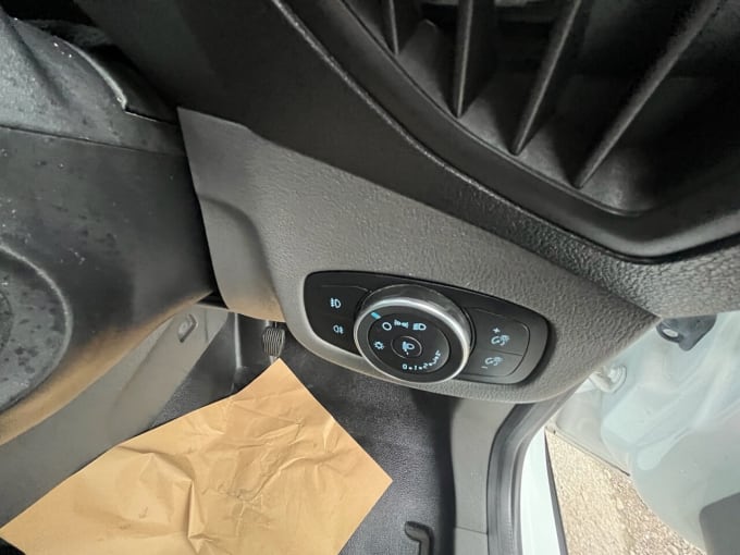 2025 Ford Transit Connect