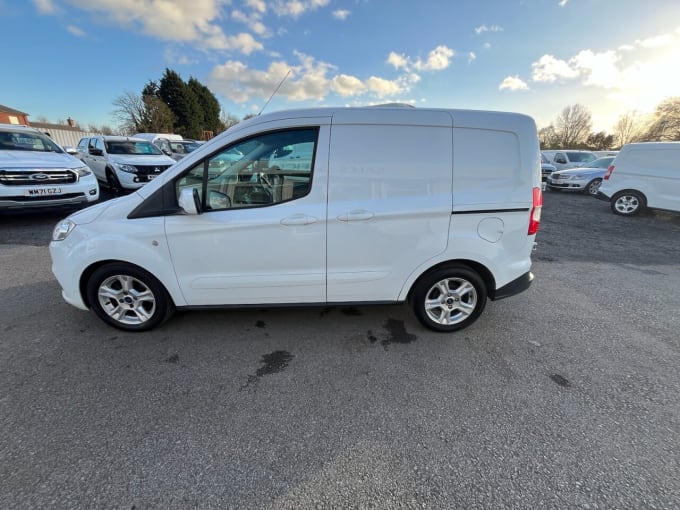 2025 Ford Transit Courier