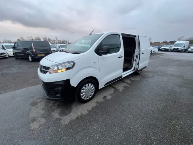 2025 Vauxhall Vivaro