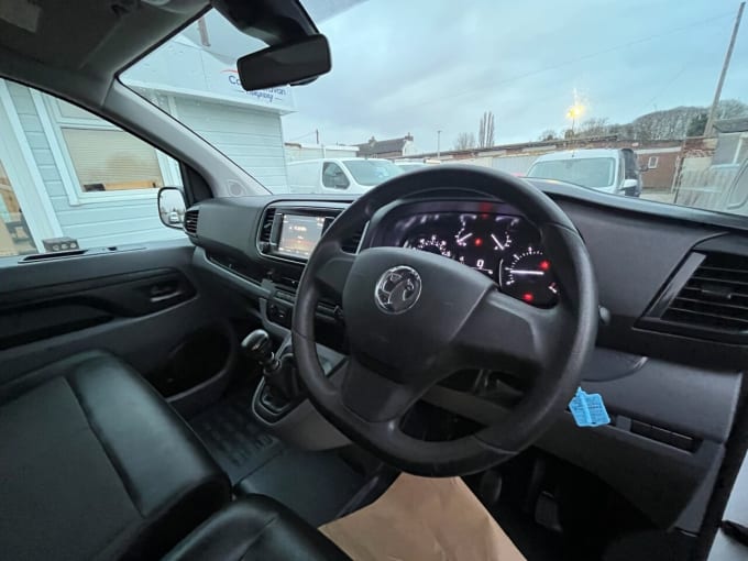 2025 Vauxhall Vivaro