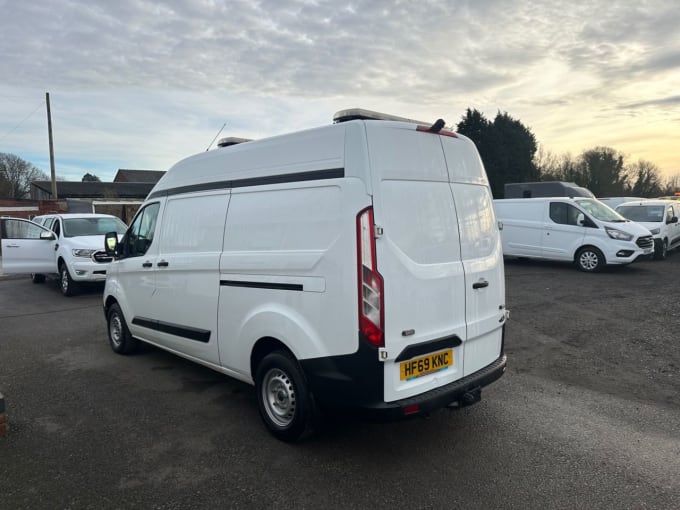 2025 Ford Transit Custom