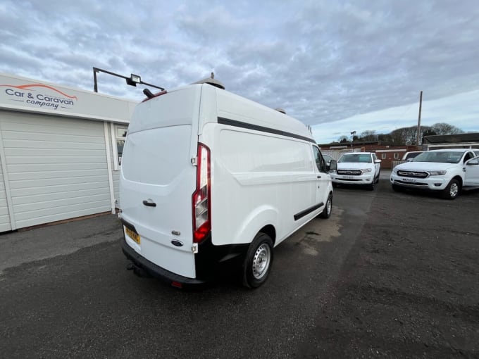 2025 Ford Transit Custom