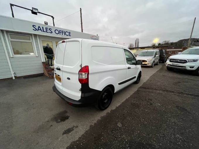 2025 Ford Transit Courier