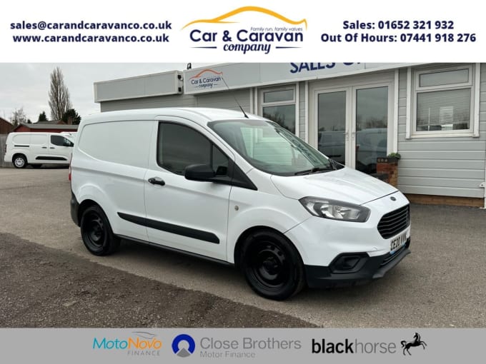 2025 Ford Transit Courier