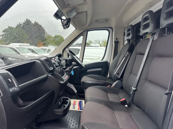 2025 Peugeot Boxer