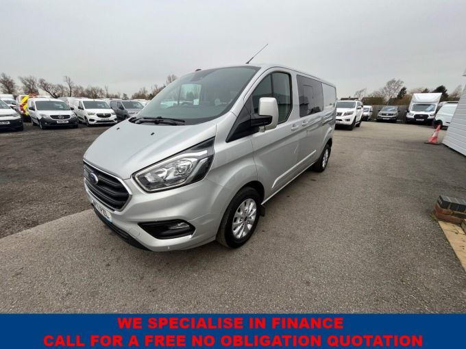 2025 Ford Transit Custom