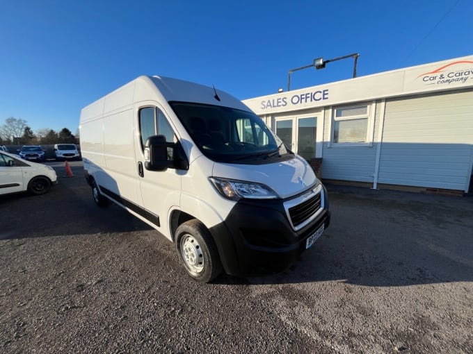 2025 Peugeot Boxer