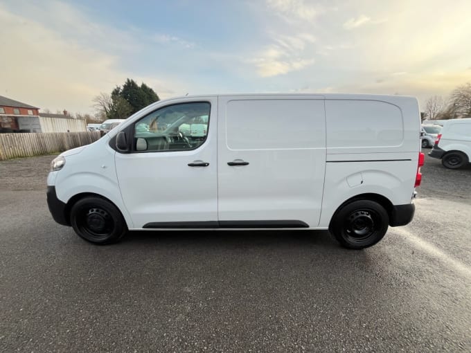 2025 Vauxhall Vivaro