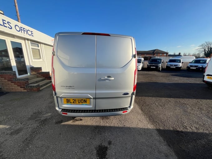 2025 Ford Transit Custom