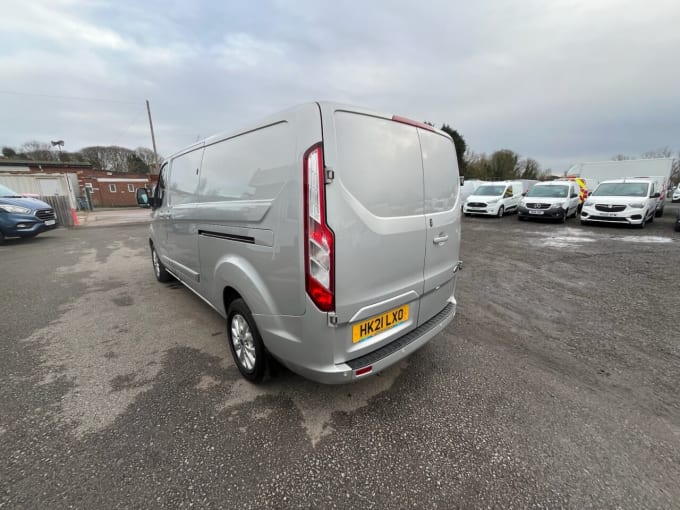 2025 Ford Transit Custom