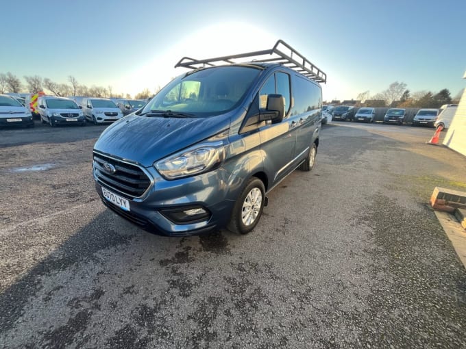 2025 Ford Transit Custom