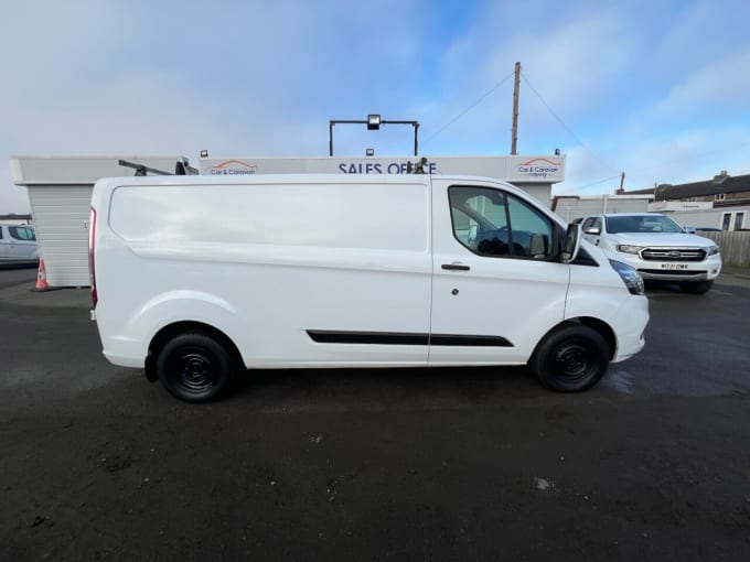 2025 Ford Transit Custom