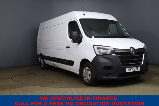 2025 Renault Master