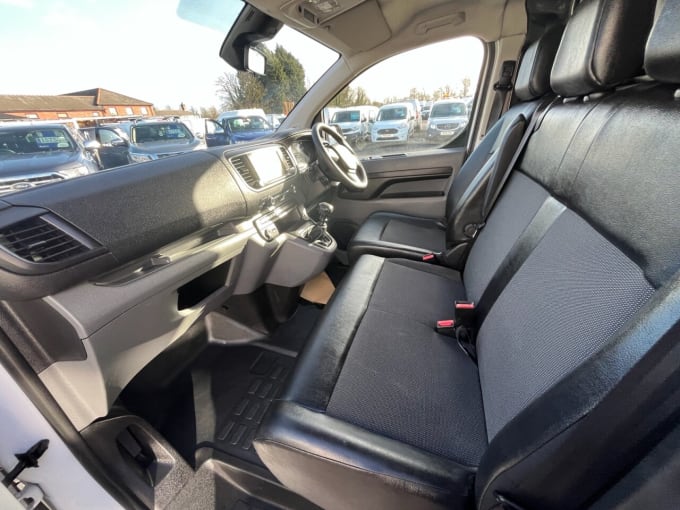 2025 Vauxhall Vivaro