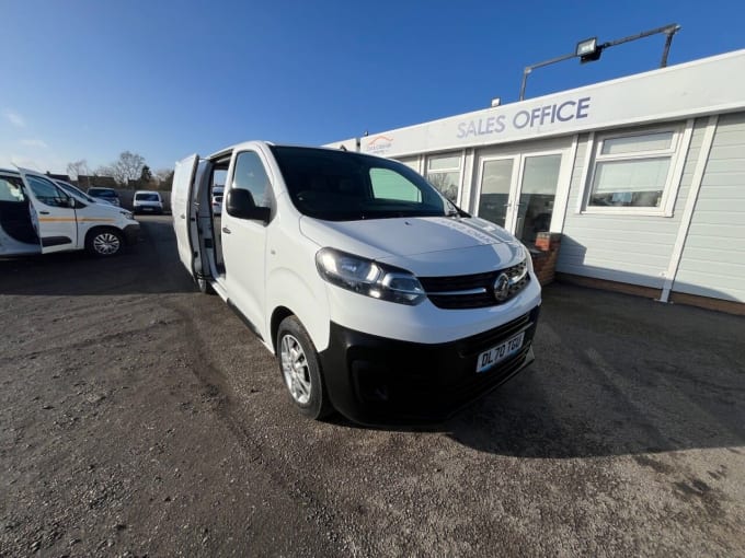 2025 Vauxhall Vivaro