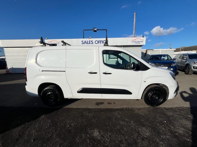 2025 Vauxhall Combo