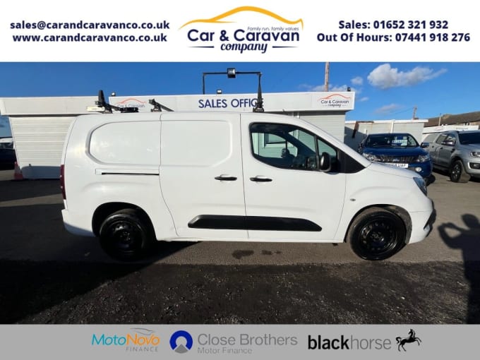 2025 Vauxhall Combo