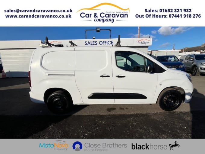 2025 Vauxhall Combo