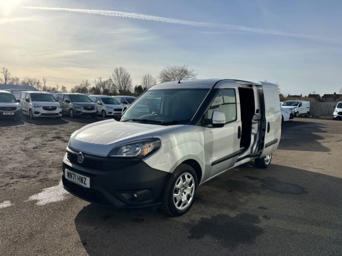 2025 Fiat Doblo