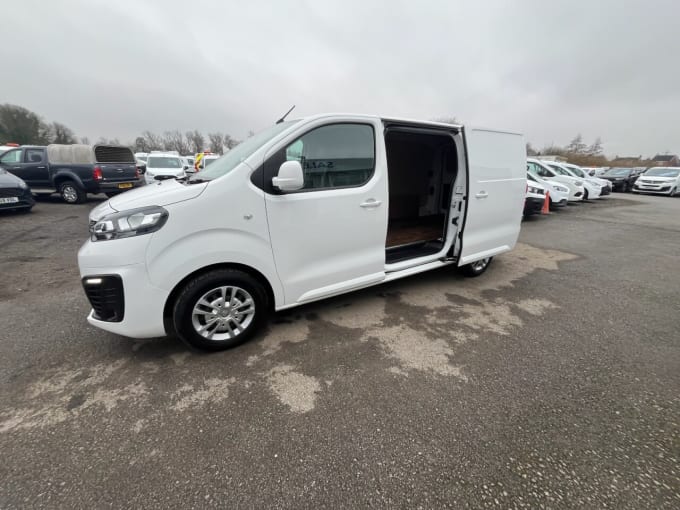 2025 Vauxhall Vivaro