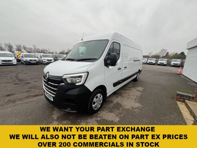 2025 Renault Master