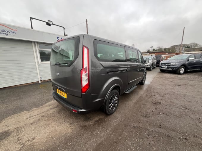 2025 Ford Tourneo Custom