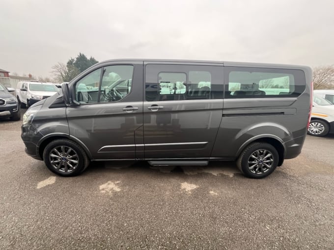 2025 Ford Tourneo Custom