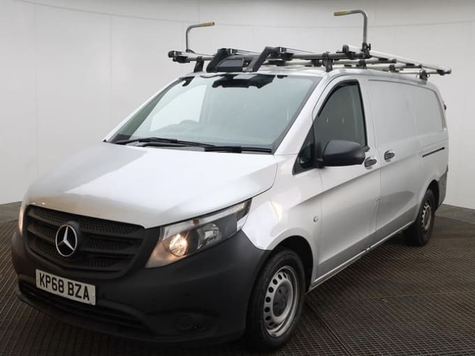 2025 Mercedes-benz Vito