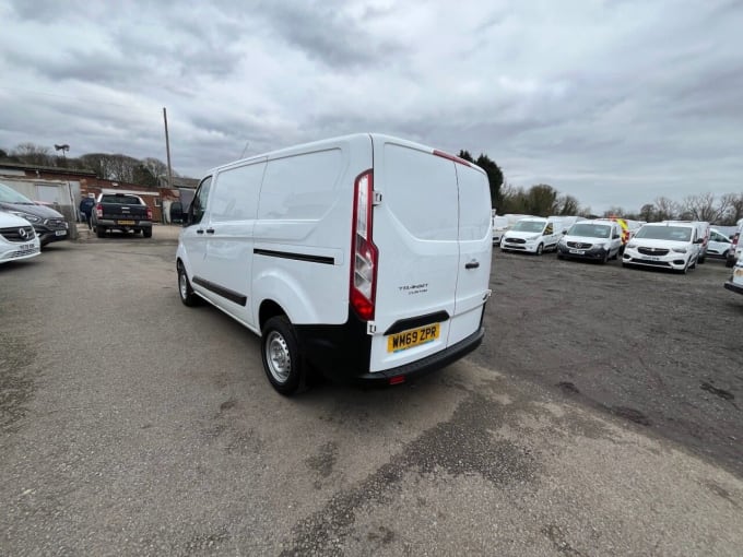 2025 Ford Transit Custom