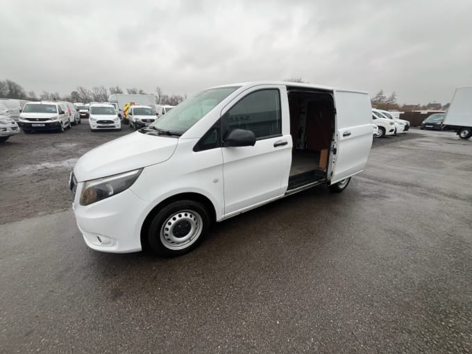 2025 Mercedes-benz Vito