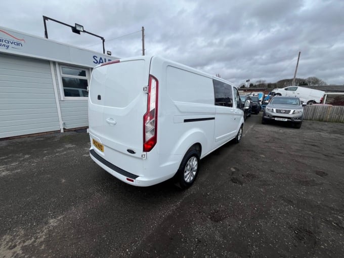 2025 Ford Transit Custom