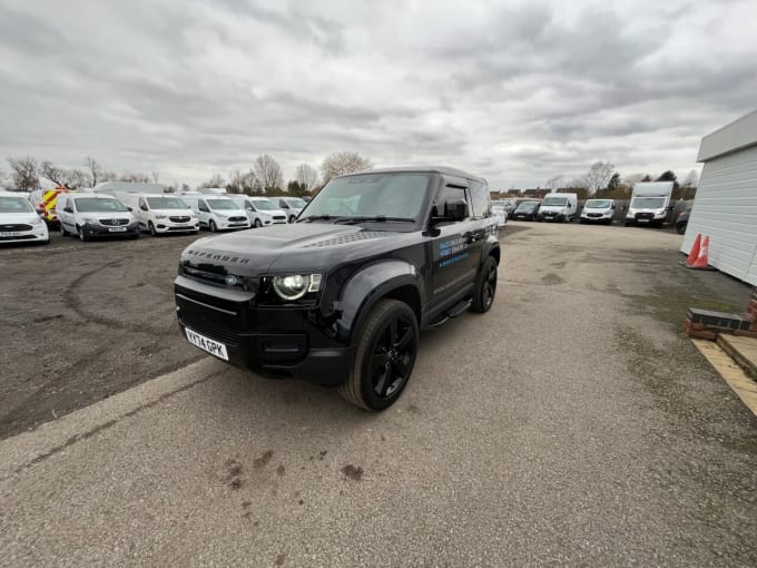 2025 Land Rover Defender