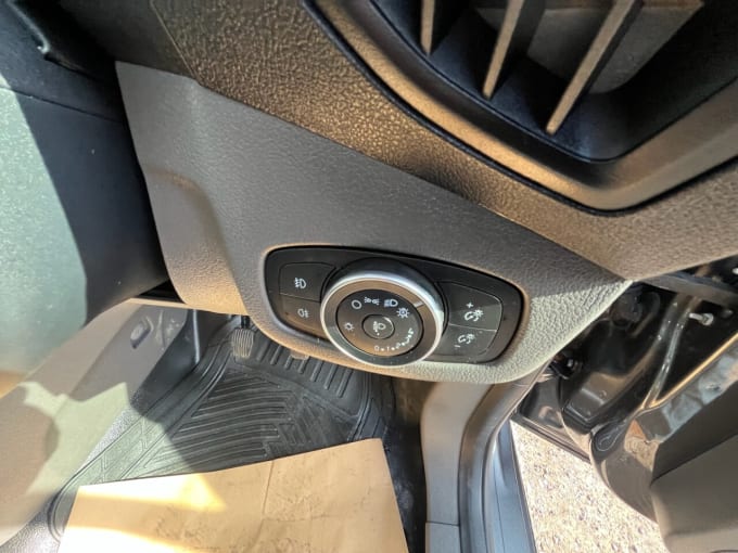 2025 Ford Transit Connect