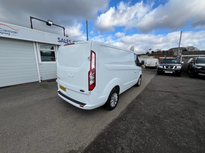 2025 Ford Transit Custom